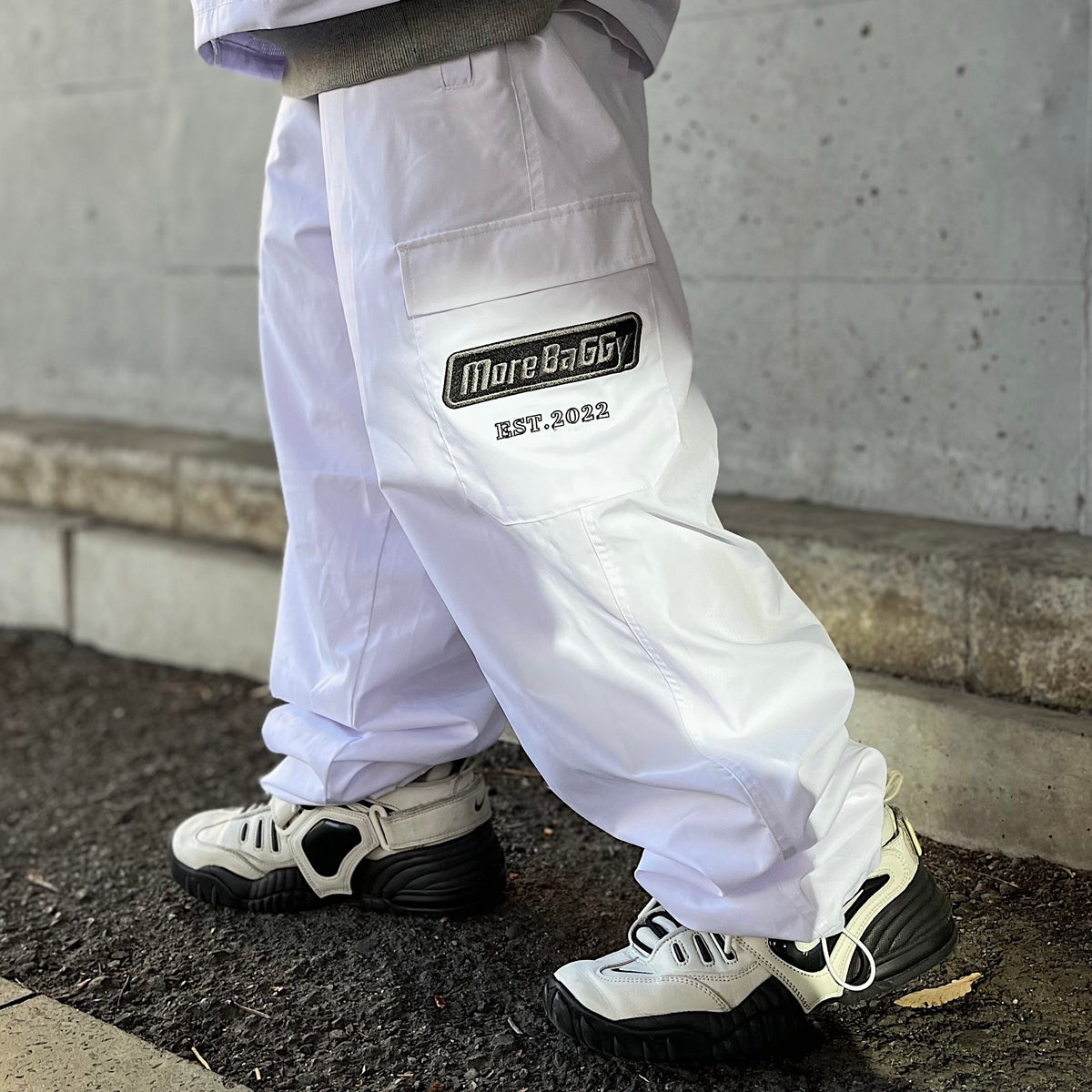 MB NYLON TRACK PANTS WHITE