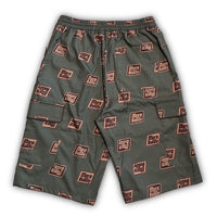 Load image into Gallery viewer, MORE BAGGY LOGO PATTERNED HARF PANTS KHAKI
